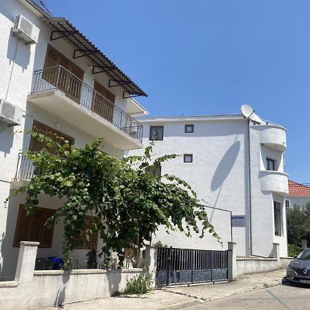 Apartments Gabrijela Biograd Na Moru Eksteriør billede