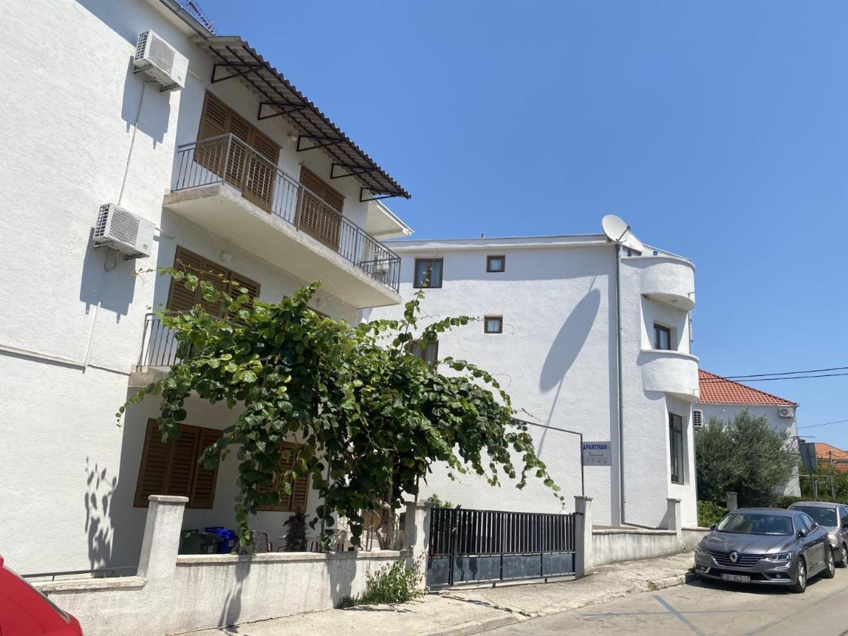Apartments Gabrijela Biograd Na Moru Eksteriør billede